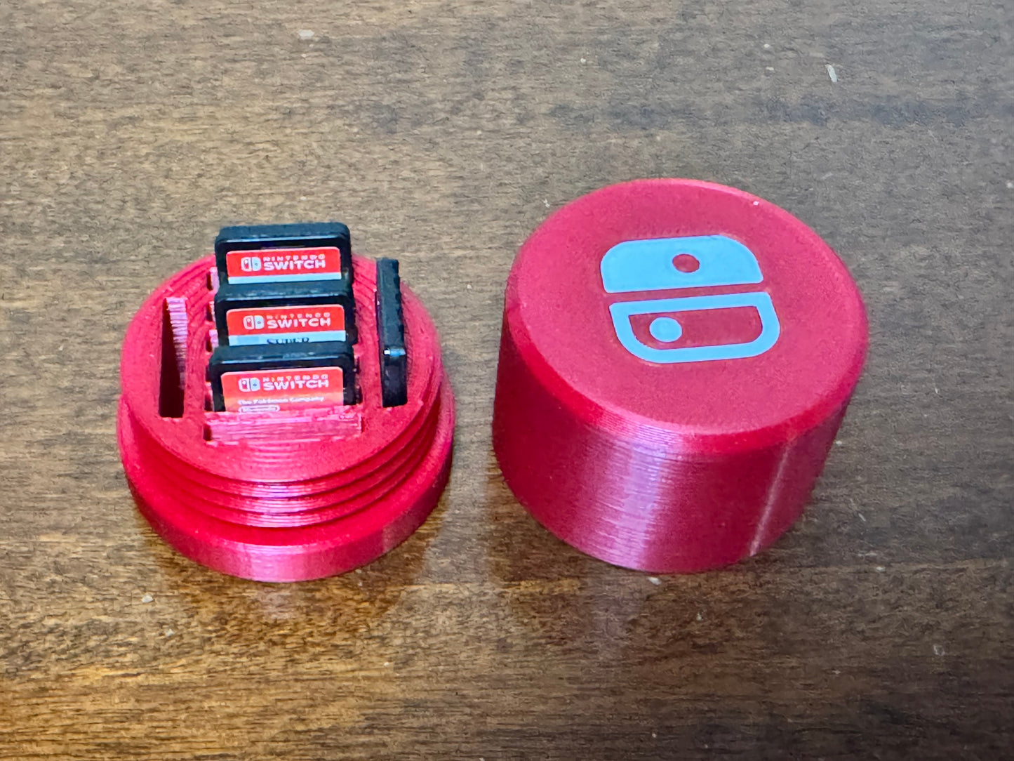 Portacartucce Nintendo Switch Rosso con Logo