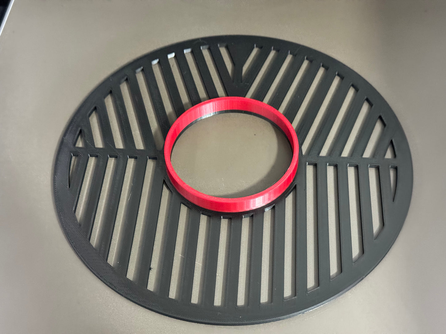Maschera di Bahtinov Bi-Color Nera e Rossa per Meade 8" LX200 ACF