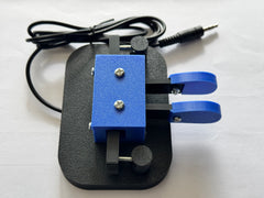 Iambic paddle keyer for Morse Code (CW)