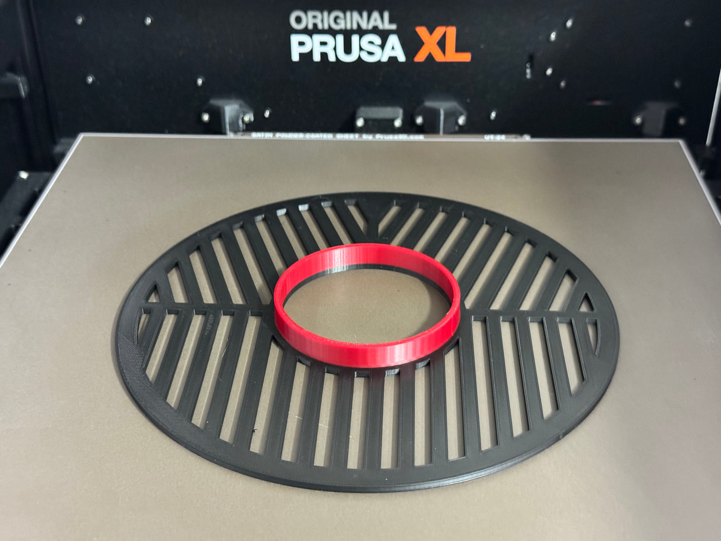 Maschera di Bahtinov Bi-Color Nera e Rossa per Meade 8" LX200 ACF