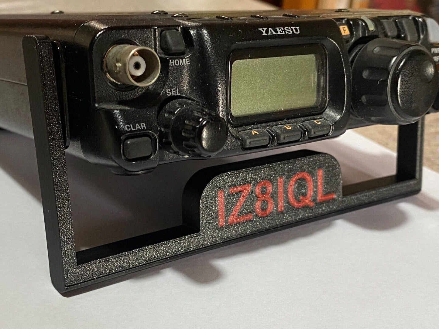 Supporto Personalizzato per Yaesu FT-817 con Nominativo