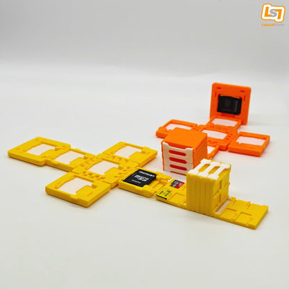The Cube – Porta SD & MicroSD ispirato ai Blocchi "?" e "!" dei Videogiochi